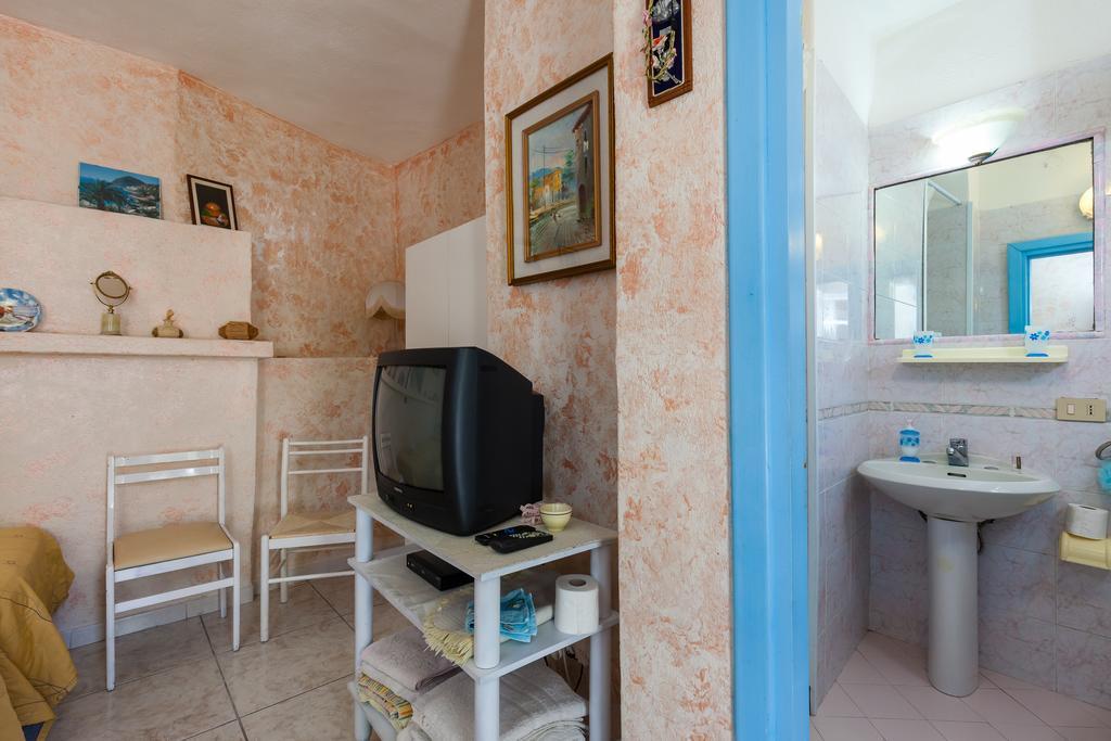 Gasthaus Nitrodi Experience Barano dʼIschia Exterior foto