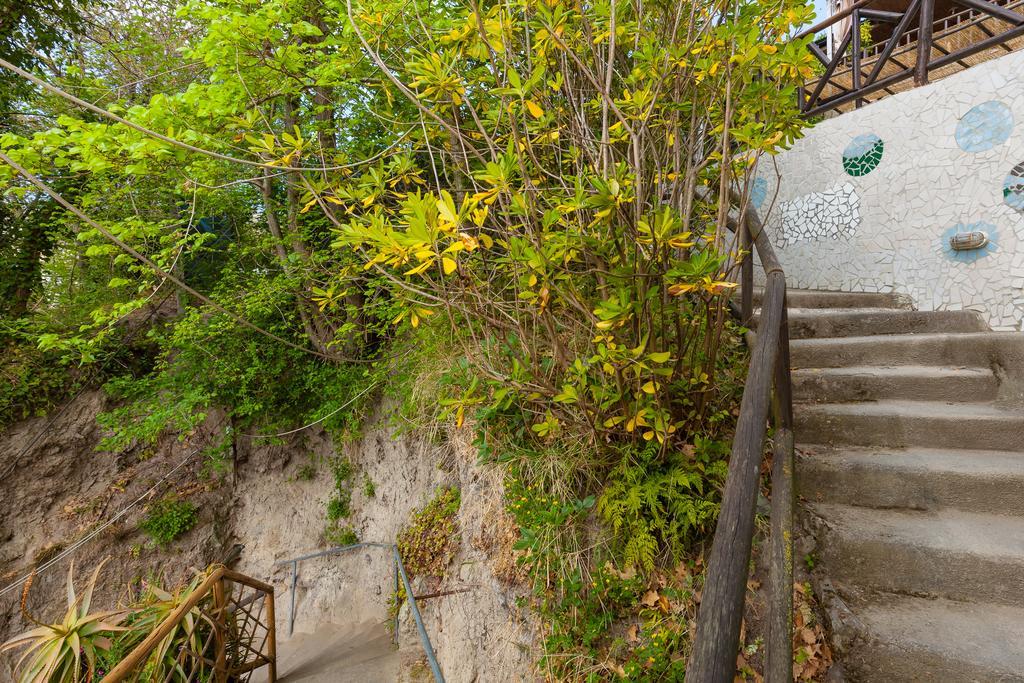 Gasthaus Nitrodi Experience Barano dʼIschia Exterior foto