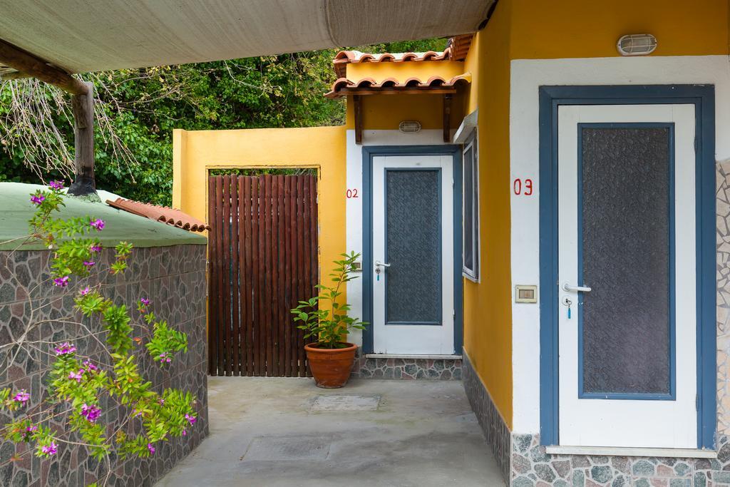 Gasthaus Nitrodi Experience Barano dʼIschia Exterior foto