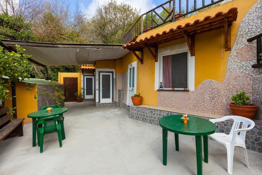 Gasthaus Nitrodi Experience Barano dʼIschia Exterior foto