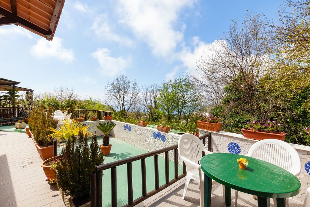 Gasthaus Nitrodi Experience Barano dʼIschia Exterior foto