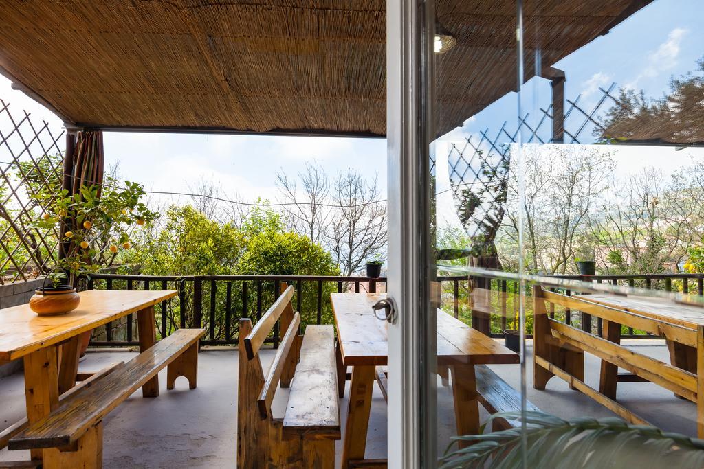 Gasthaus Nitrodi Experience Barano dʼIschia Exterior foto