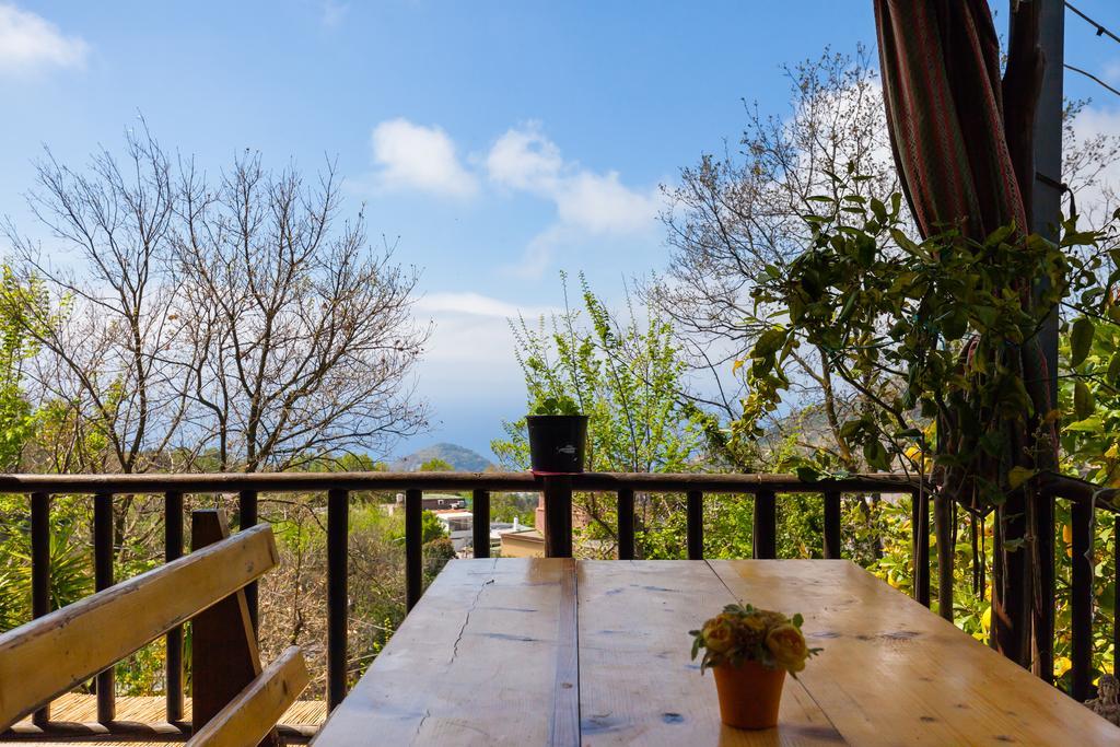 Gasthaus Nitrodi Experience Barano dʼIschia Exterior foto
